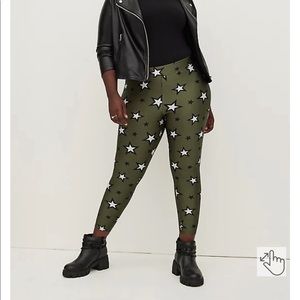 NWT star liquid leggings size 3